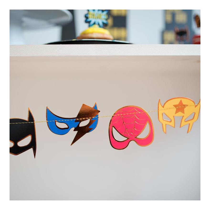 Grinalda Máscaras Super Heróis